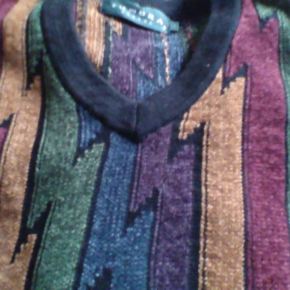 Vintage Tundra Men's sweater